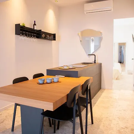 Casa Acqua E Sale チェファル