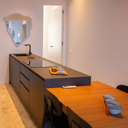 Casa Acqua E Sale 아파트 체팔루