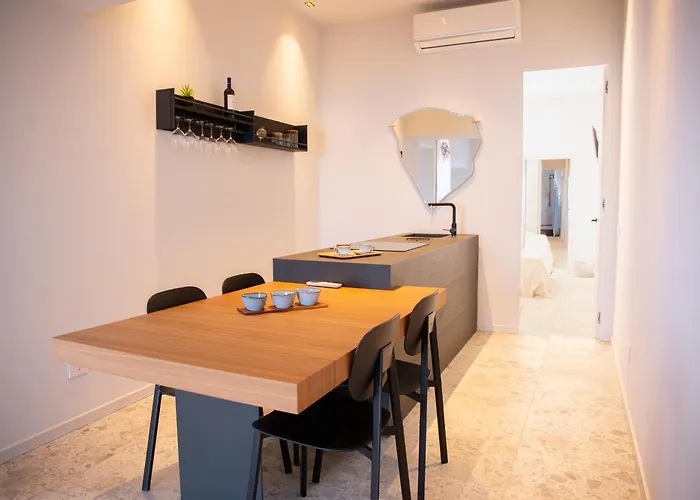 Casa Acqua E Sale Чефалу